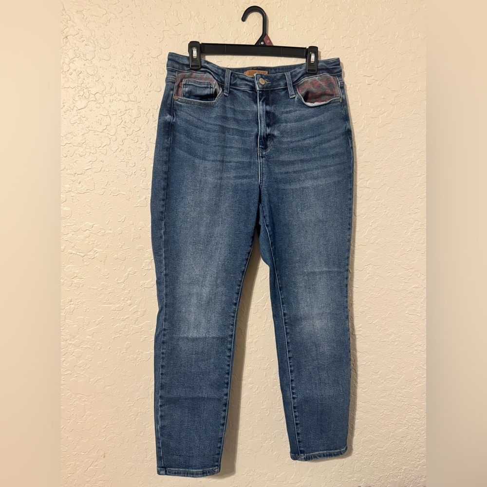 Judy Blue jeans with gingham plaid accents
